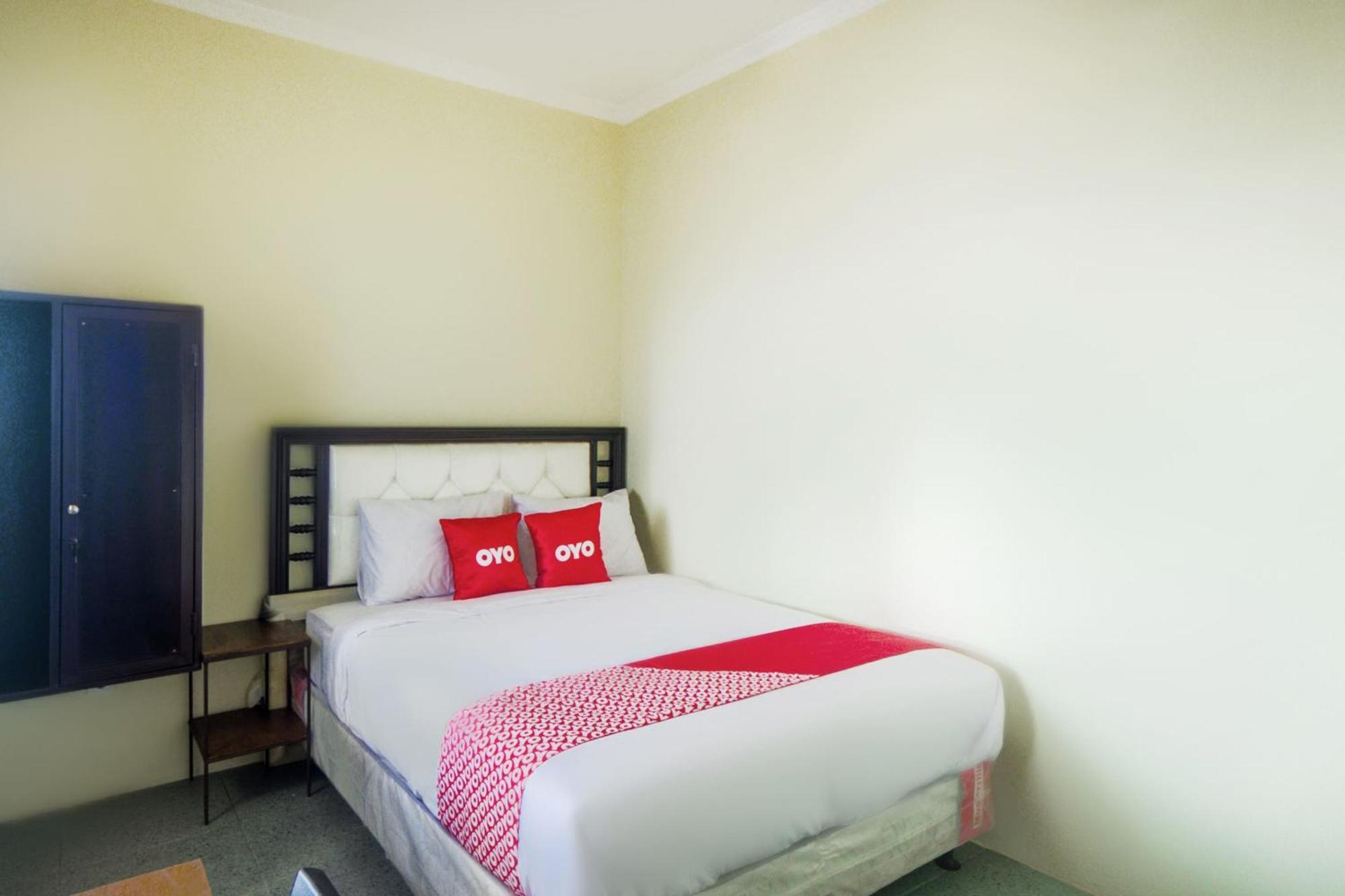 Super Oyo 3354 Homia Residence Mencil المظهر الخارجي الصورة