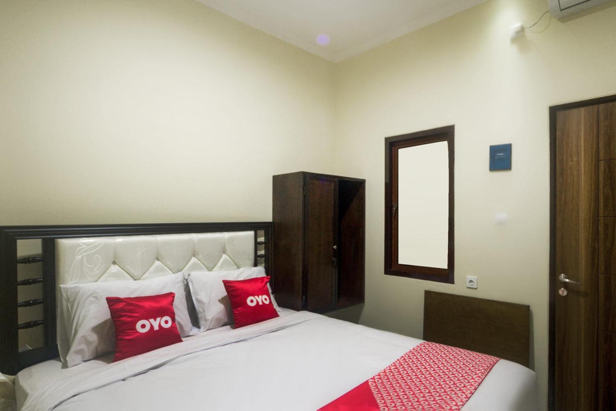 Super Oyo 3354 Homia Residence Mencil المظهر الخارجي الصورة
