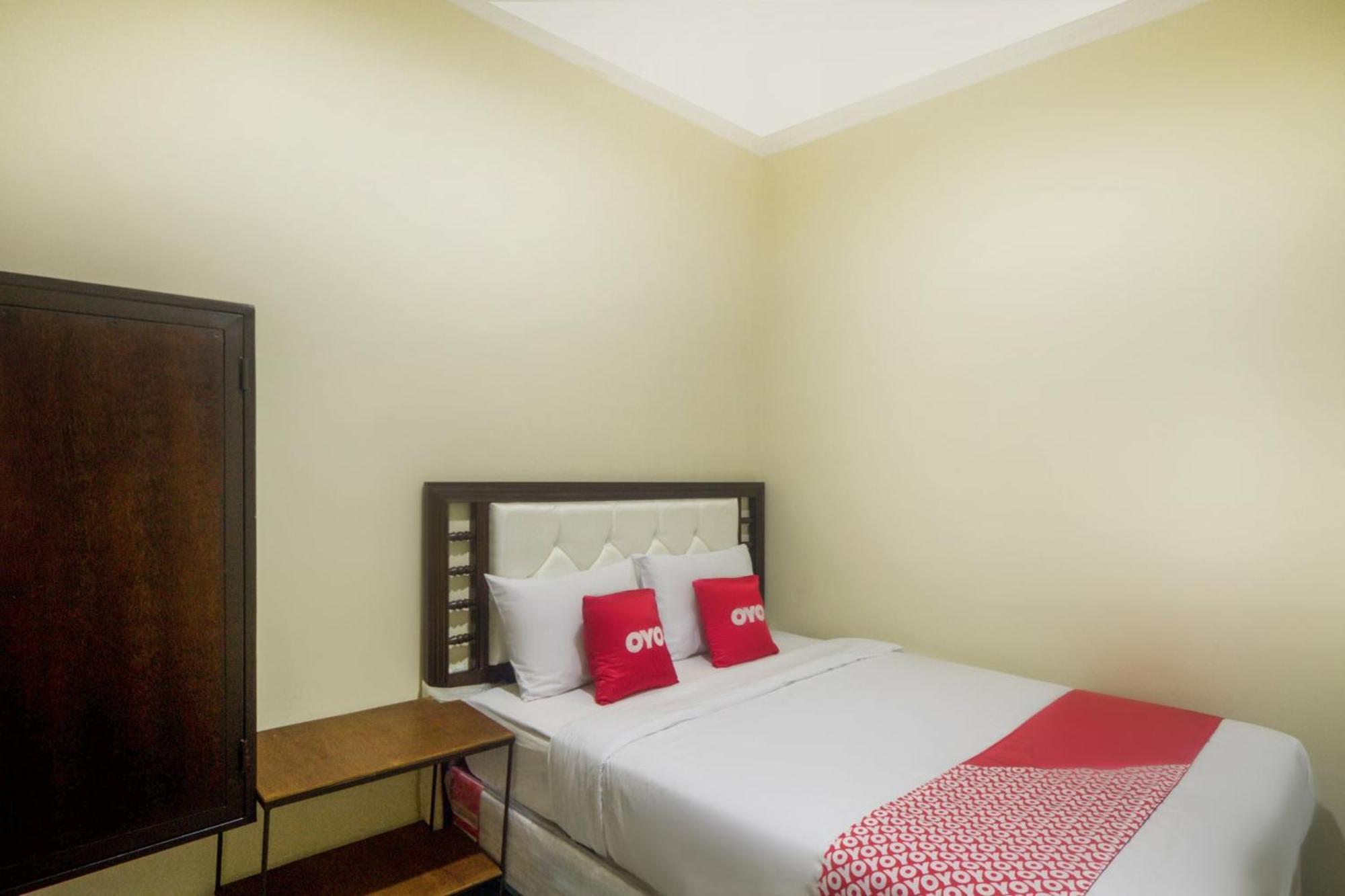 Super Oyo 3354 Homia Residence Mencil المظهر الخارجي الصورة